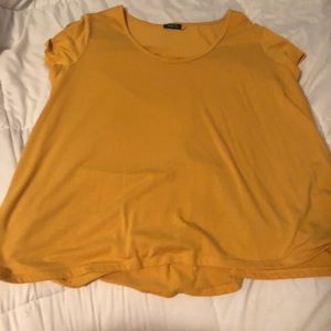 Yellow short sleeve shirt